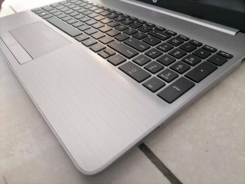 *BIG DEALS*R30 FREIGHT*DAMAGED HP 255 G8 LAPTOP WITH 4GB RAM***
