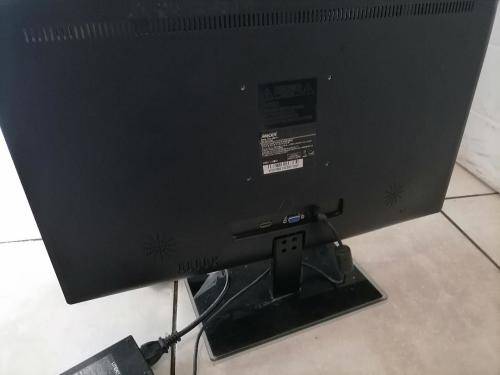 *FLASH FRIDAY DEALS**MECER 24` FULL HD LED ULTRASLIM SCREEN*BUILT IN SPEAKERS,HDMI ETC**