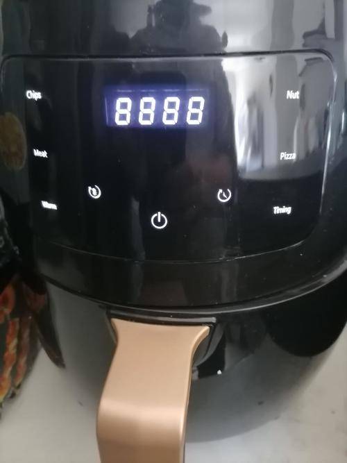*CHRISTMAS IN JULY*NEW SILVERCREST 6L DIGITAL AIR FRYER(BOX DAMAGE,ITEM NEW)**
