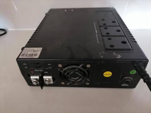 *FLASH FRIDAY DEALS*R30 FREIGHT*TESKOM 2.4KVA INVERTER*POWERS ON/NOT TESTED FURTHER)**