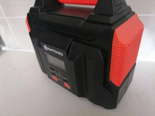 *ONLY ONE AVALIABLE*R30 FREIGHT*AWESOME UNIT*NEW SWITCHED 300W PORTABLE POWER STATION*R4300 RETAIL**