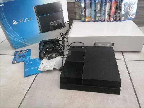 *AWESOME DEALS*R30 FREIGHT*SONY PLAYSTATION 4 IN BOX+2 CONTROLLERS+10 GAMES*ONE BID FOR THE LOT**