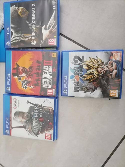 *AWESOME DEALS*R30 FREIGHT*SONY PLAYSTATION 4 IN BOX+2 CONTROLLERS+10 GAMES*ONE BID FOR THE LOT**