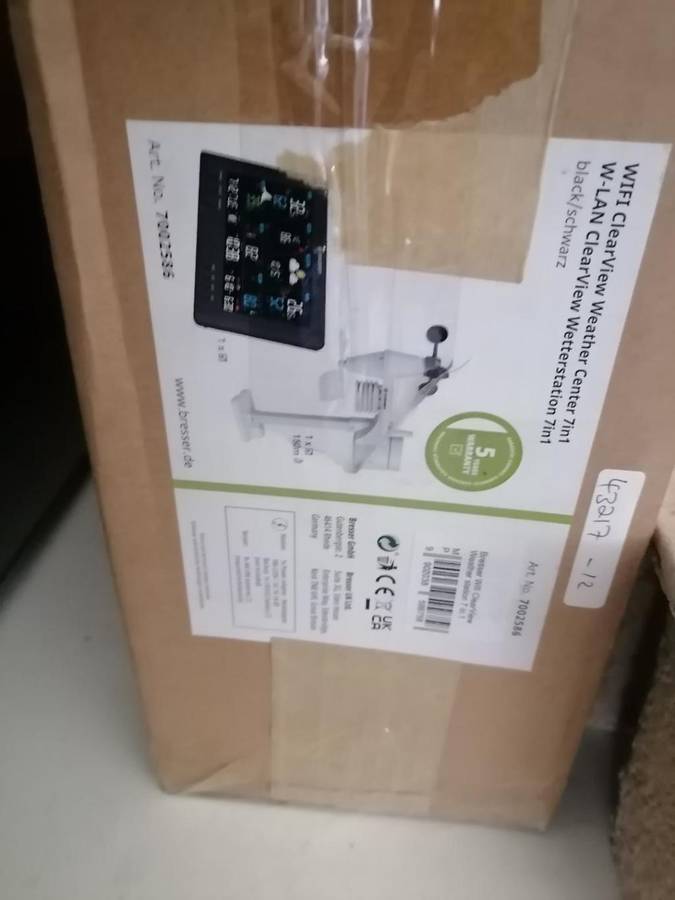*YEAR END CLEARANCE*R30 FREIGHT*BRESSER 7 IN 1 WEATHER STATION*POWER ON NOT TESED**R10 000 NEW PRICE