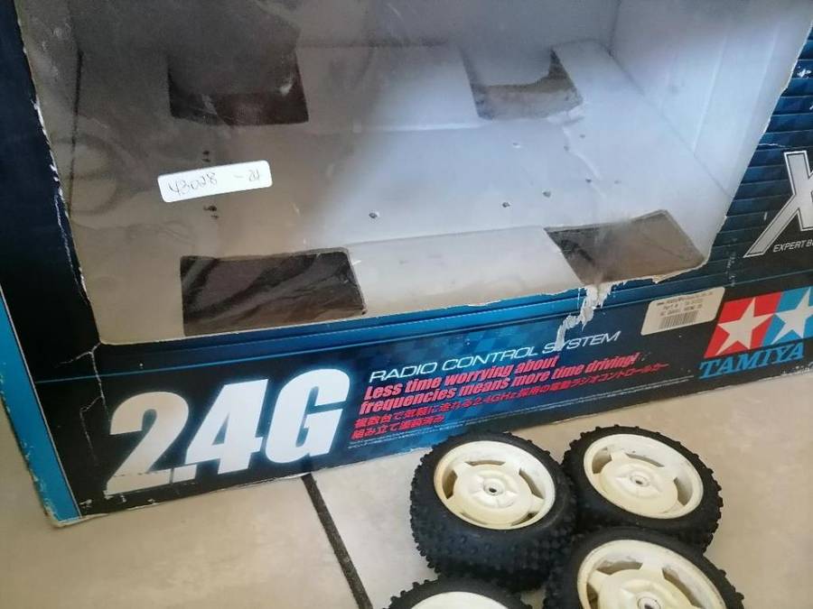 *YEAR END CLEARANCE**R30 FREIGHT**TAMIYA EXPERT BUILT RC CAR WITH REMOTE,SPARES ETC*WORKING**