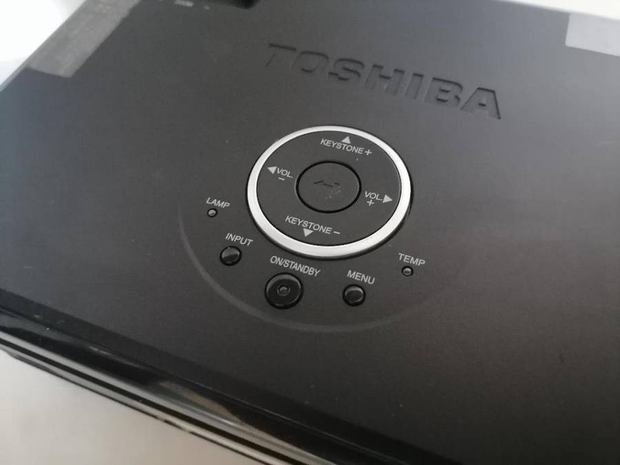 *YOUR CHRISTMAS PRESENT*R30 FREIGHT*TOSHIBA TDP-SP1 CINEMA PROJECTOR WITH POWER CORD*WORKING**