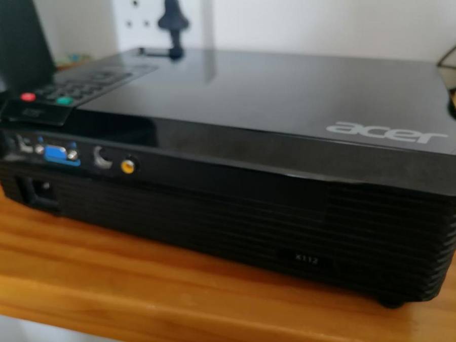 *AWESOME UNIT*R30 FREIGHT**TOP QUALITY ACER X112 DLP 3D PROJECTOR WITH REMOTE**R4100 RETAIL**