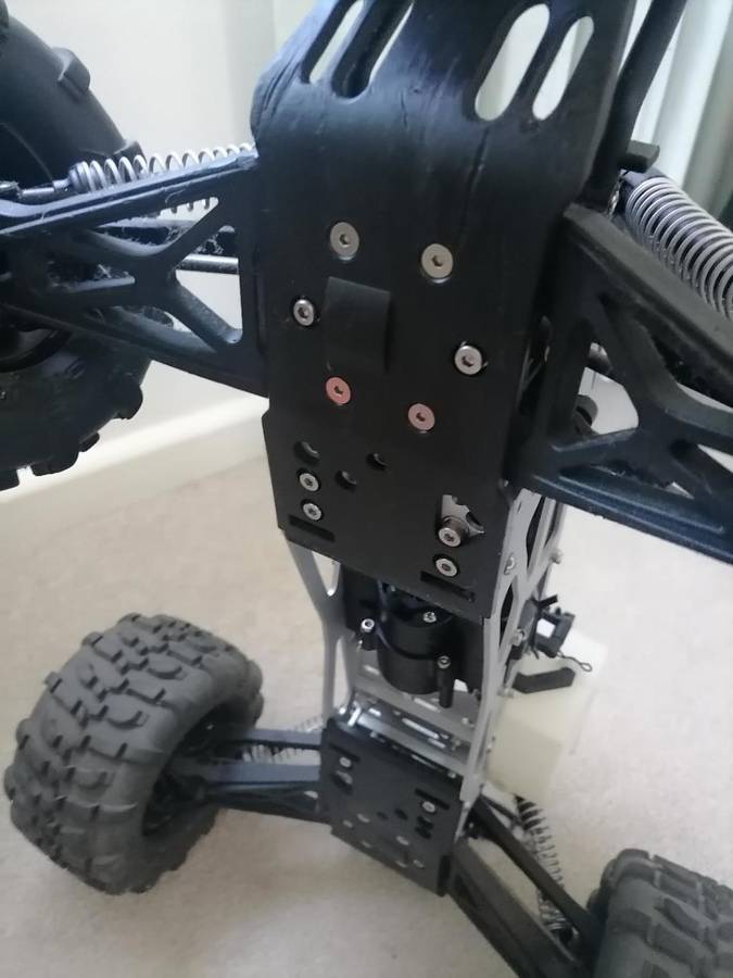 *AWESOME PROJECT*2 X HPI BIG SAVAGE NITRO TRUCKS WITH 2 MOTORS,MANY SPARES,NEW NUTS BOLTS,BEARINGS**