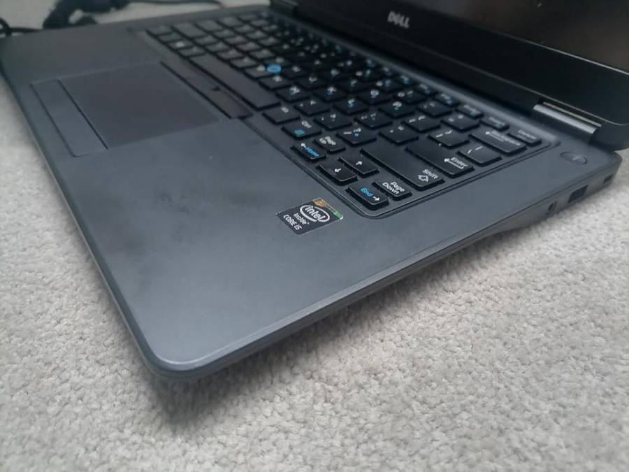 **EASTER SPECIAL* DELL LATITUDE I5 5TH GEN,500GB SSD, 8GB RAM, ORIGINAL CHARGER,BATTERY 100%**
