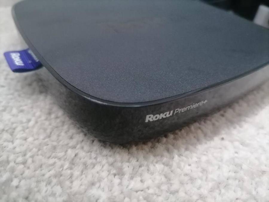 *WEEKEND SPECIAL**ROKU PREMIERE+ 4K HD STREEMING TV BOX WITH REMOTE+HDMI CABLE**