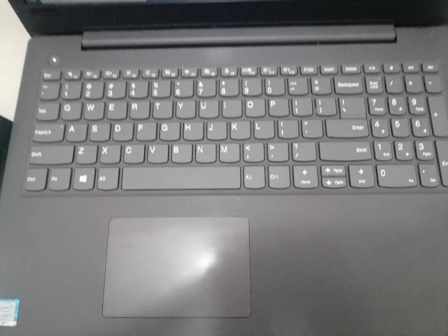 LIGHTENING FAST LENOVO V130 I5 8TH GEN 512NVME HDD,8GB RAM, BATTERY 100%