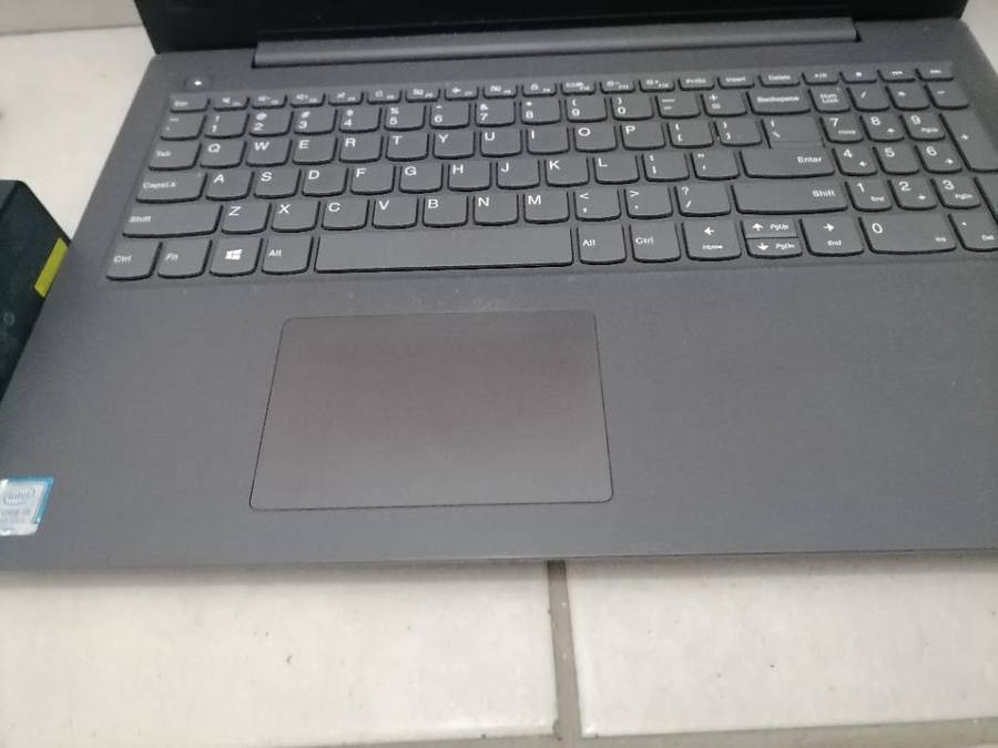 LIGHTENING FAST LENOVO V130 I5 8TH GEN 512NVME HDD,8GB RAM, BATTERY 100%