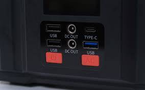 SWITCHED 300W SOLAR POWER STATION