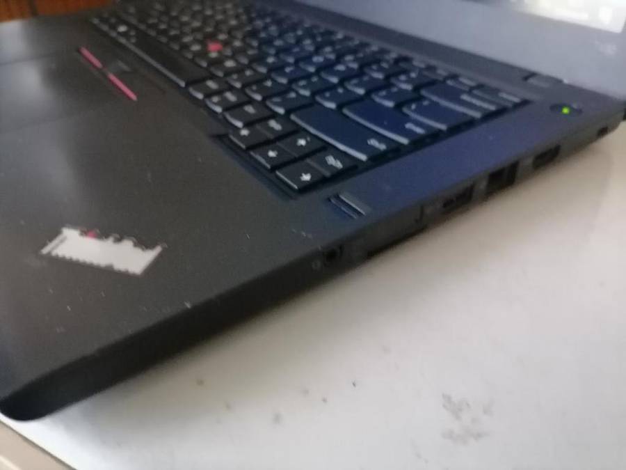 i5 TOUCH SCREEN LENOVO T460 6TH GEN, 8GB RAM, 1TB HDD, BATTERY 100%,ORIGINAL CHARGER