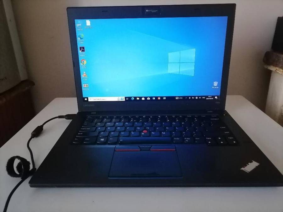 i5 TOUCH SCREEN LENOVO T460 6TH GEN, 8GB RAM, 1TB HDD, BATTERY 100%,ORIGINAL CHARGER