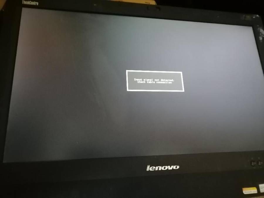 I5 LENOVO 24 INCH  4TH GEN,4GB RAM, 500GB HDD , ALL IN 1 PC.*POWERS ON AND OFF.