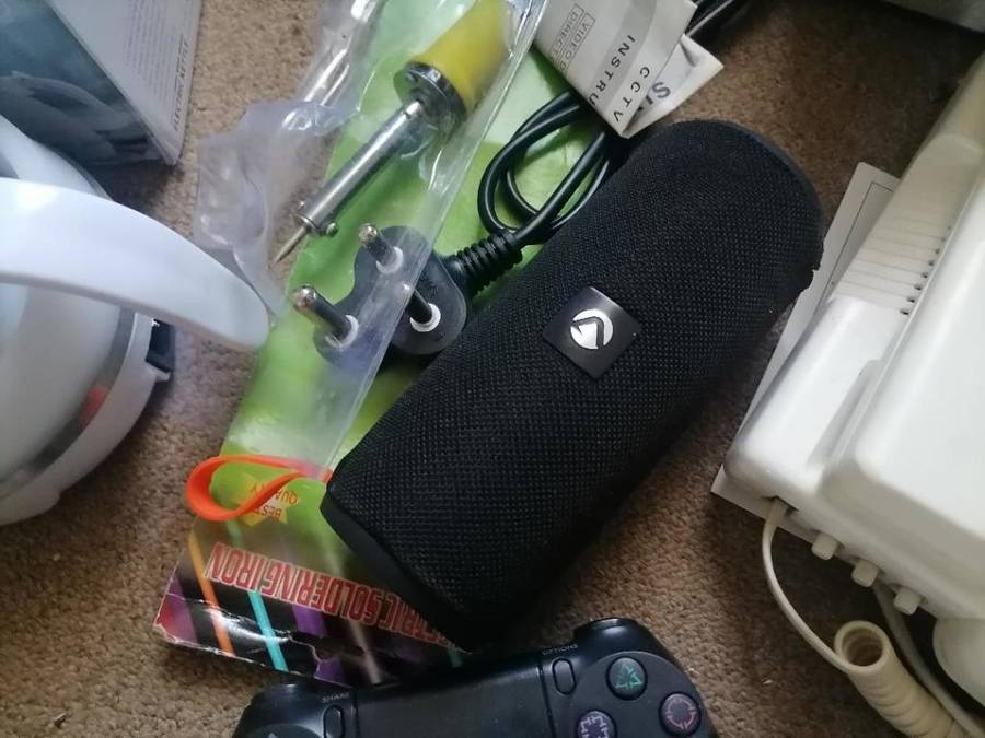 BULK LOT OF ELECTRONICS