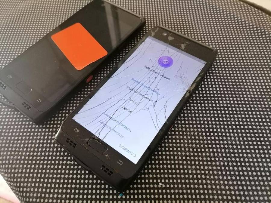 *WEEKEND SPECIAL*LOT OF 2 X TD TECH EP720 DUAL SIM PHONE.5G, WATER/DUST PROOF*ONE BID FOR BOTH**