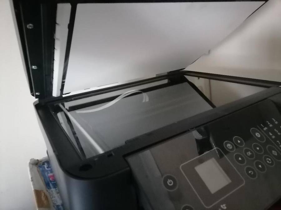 EPSON L5190 INKTANK PRINTER WITH CABLE IN BOX*NOT FEEDING PAPER*