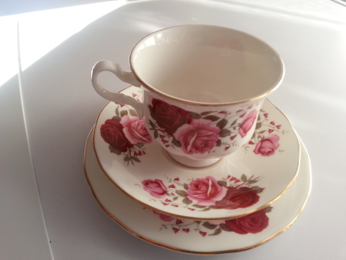 BARGAIN - QUEEN ANNE TRIO