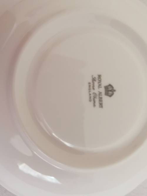ROYAL ALBERT TRIOs
