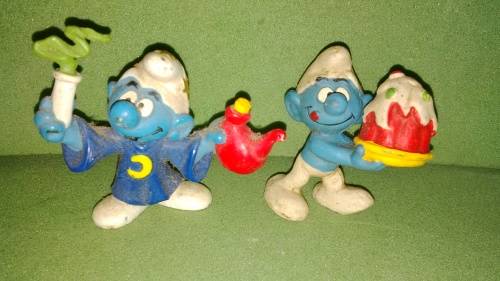 Vintage Wizard Smurf 1979 Alchemist Smurf + 1978 Smurf Holding Cake (Needs A Clean)