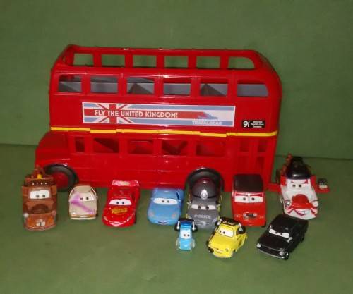 Disney/Pixar Cars Movie Character Lot Of 10 Cars With Large London Bus Car Transporter