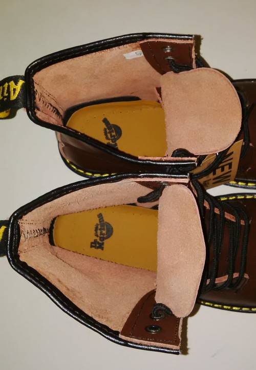 Dr. Martens Original New Size :40 Brown Genuine Leather Boots