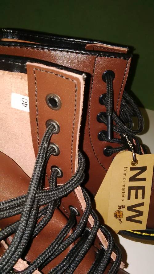 Dr. Martens Original New Size :40 Brown Genuine Leather Boots