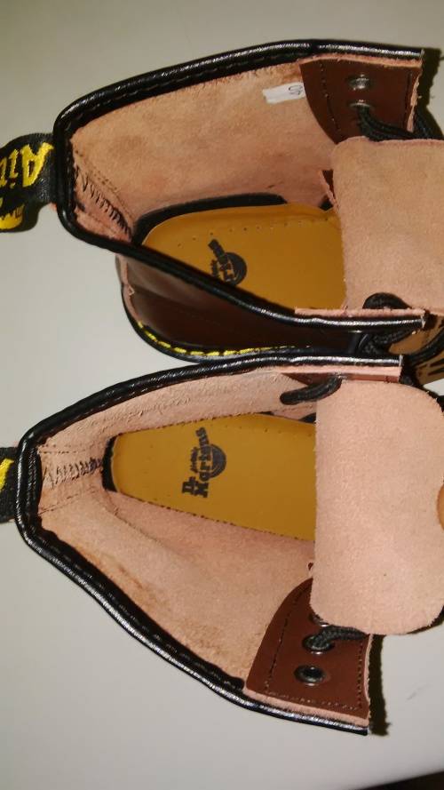 Dr. Martens Original New Size :40 Brown Genuine Leather Boots