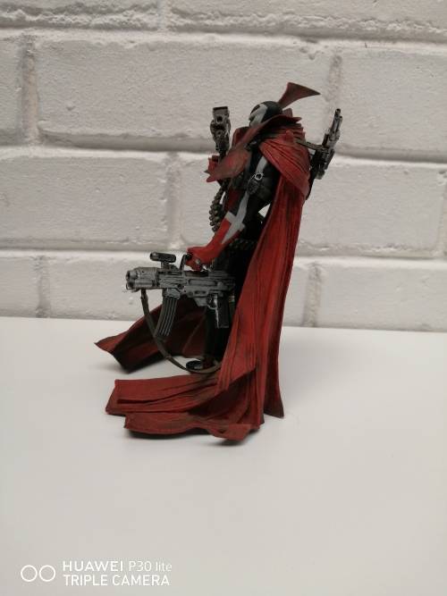 Todd McFarlane Spawn Statue