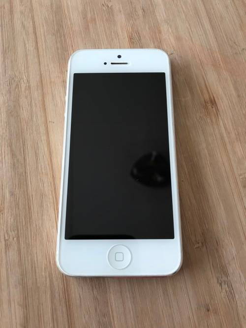 iPhone 5 64GB White