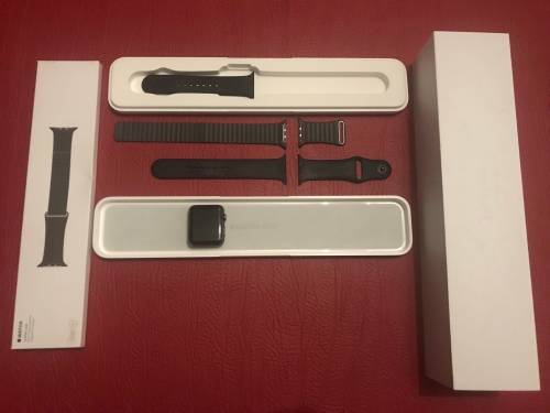 Apple Watch Series 1 Sport 42 mm Black Sport Band + Extras (Please read)