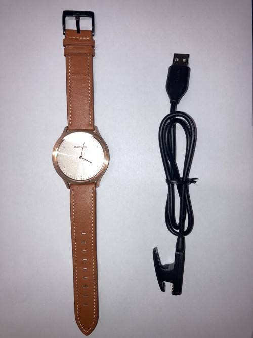GARMIN VIVOMOVE HR SMARTWATCH - Rose Gold with NEW TAN LEATHER STRAP and CHARGER