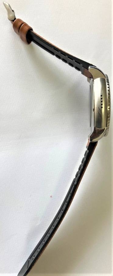 FOSSIL EXPLORIST GEN 3 SMART WATCH + NEW TAN LEATHER STRAP ORIGINAL BOX+CHARGER - MINT CONDITION !!!