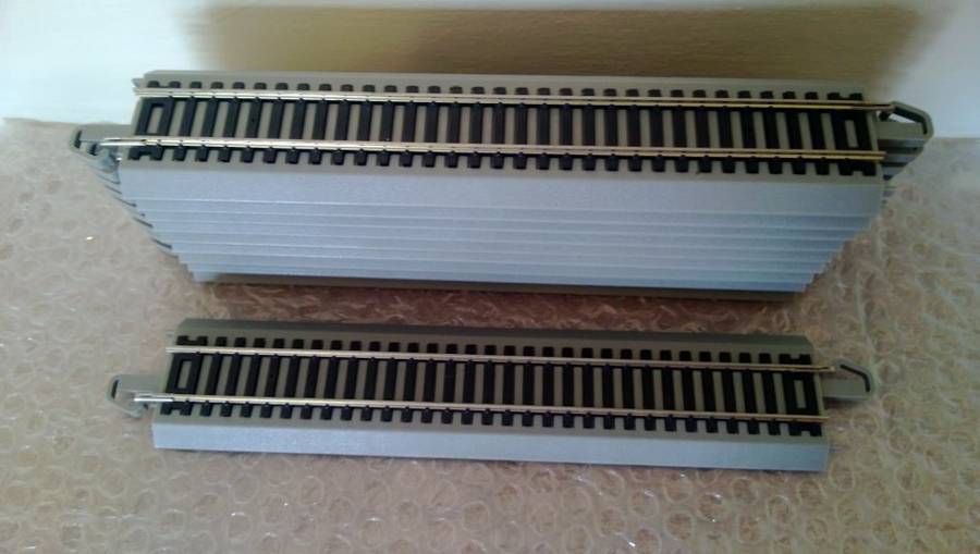 Bachmann HO (On30) E-Z Track Straight 9"