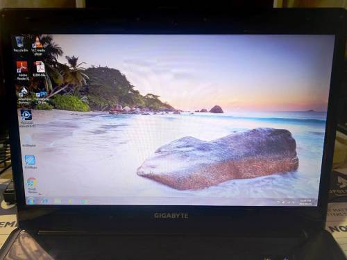 Gigabyte Laptop E1500 Dual Core