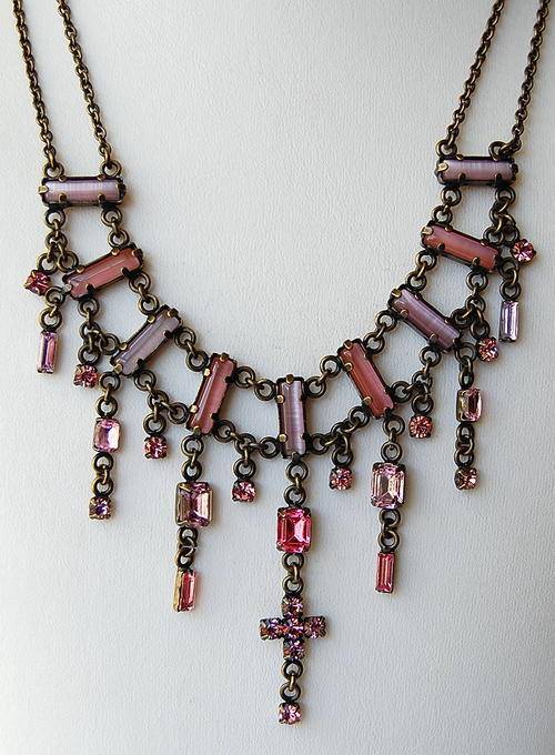 STUNNING SHADES OF PINK NECKLACE- CRAZY R1 START