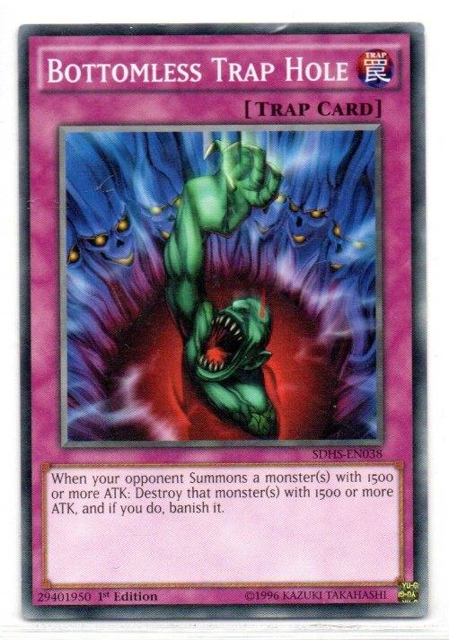 Yu-Gi-Oh! - Bottomless Trap Hole - 1st Ed/Common - HERO Strike Structure Deck (SDHS-EN038)