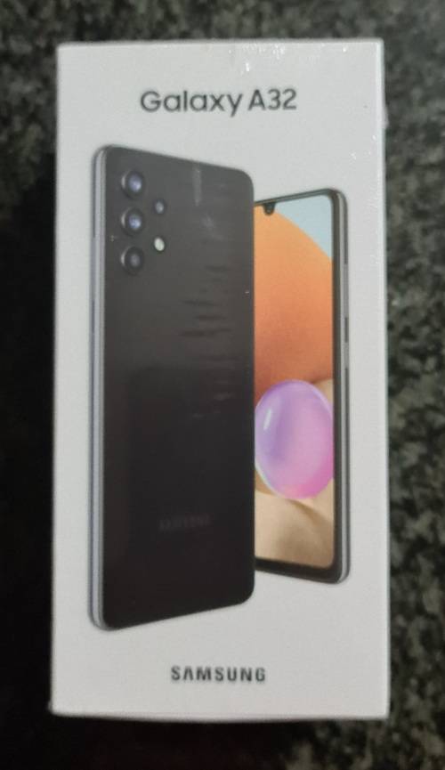 Brand New Sealed Samsung Galaxy A32 128GB Single SIM - Awesome Black