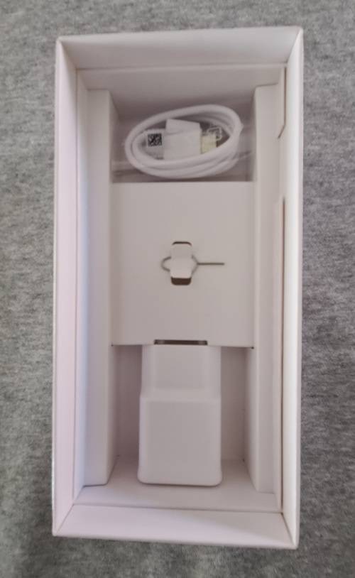 Brand New Samsung Galaxy A32 5G 128GB 2021 Single SIM - Awesome Black (Open Box)