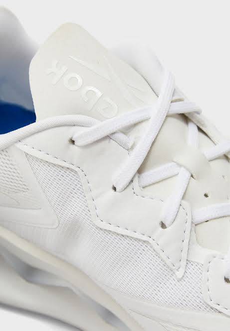 REEBOK Unisex ZIG Elusion Energy Shoes White/Dynamic Blue/White FV3842 - Size 9