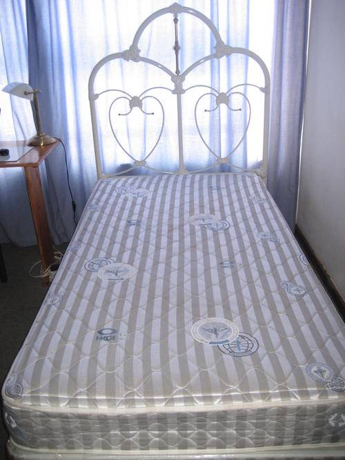 Cast Aluminium Bed Frame Including Mattresses - Single