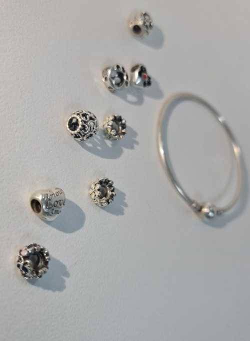 8 X Pandora Charms