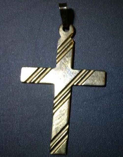 9CT GOLD MENS CROSS PENDANT