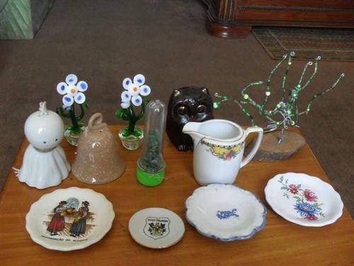 A JOBLOT .....PINTRAYS ..MURANO FLOWERS ETC ETC ETC