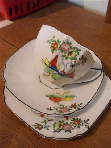 UNUSUAL....HAND PAINTED OCTAGON SHAPED TRIO...ROYAL WINDSOR...