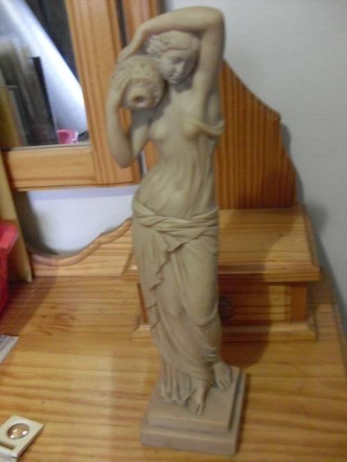 LOVELY LADY FIGURINE ...WATER CARRIER....37 CM TALL