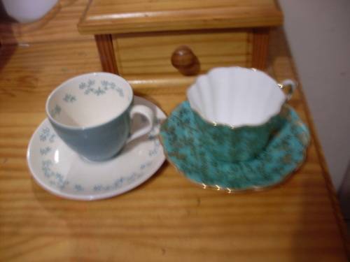 VINTAGE.....2 X PRETTY DUOS.....