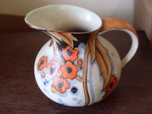 STUNNING DESIGN (RAISED PATTERN )JUG BY CROWN DEVON ENGLAND